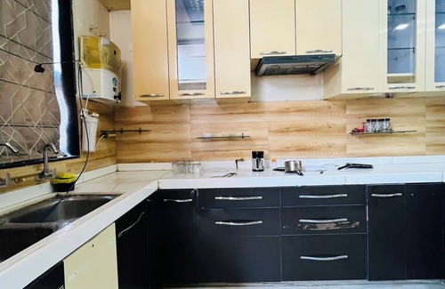 Pink City Apartment | Spacious 4-bedroom apartment with WiFi, AC in vibrant Jaipur