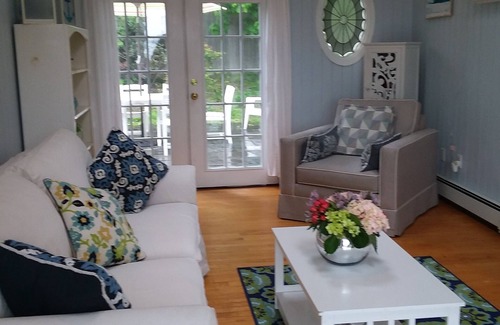 Portsmouth House | Spacious 4-bedroom house with Wi-Fi, AC and Water views in charming Portsmouth