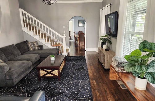 Camas House | Spacious 4 bedroom home in the heart of camas!