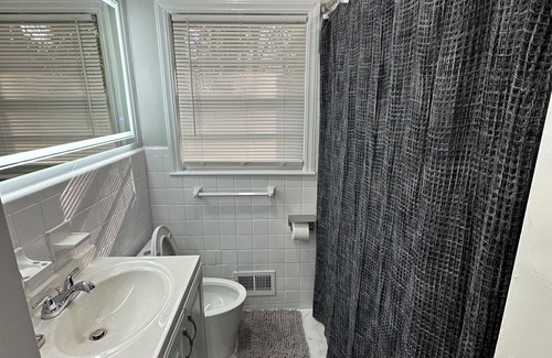 Belvedere Park House | Spacious 4-bedroom house in quiet Decatur neighborhood