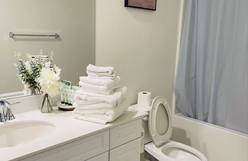 Chino House | Spacious 4-bedroom house with WiFi, AC in peaceful Chino