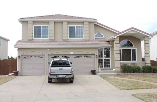 Green Valley Ranch House | Spacious 4-bedroom house with AC, WiFi in beautiful Denver