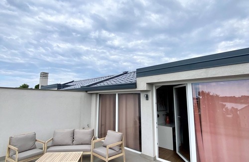 Mali Maj Villa | Spacious 4-Bedroom Rental with Sauna, WiFi, and A/C – Just 30m from the Beach