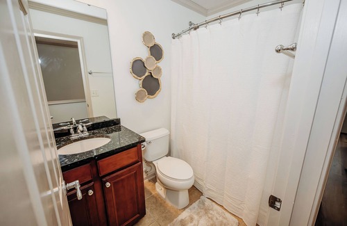 Southwest Raleigh House | Spacious 4-bedroom townhome in charming Cary with WiFi, AC