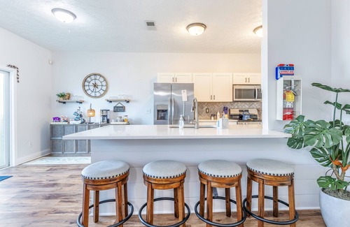 Phenix City House | Spacious 4-bedroom house close to Ft Moore/Ft Benning, in Phenix City with AC