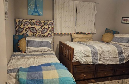 Steubenville House | Spacious 4-bedroom house in charming Steubenville with WiFi