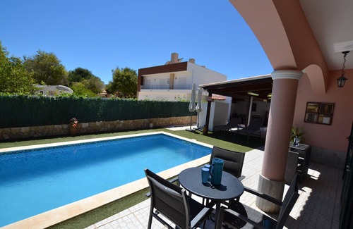 Tavira Villa | Spacious 4 Bedroom Villa with Private Pool, Walking distance to Tavira town