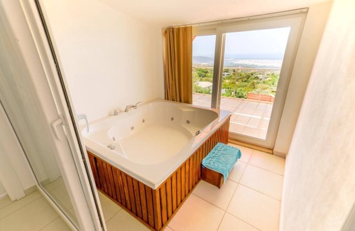 Uzumlu House | Spacious 4 Bedroom Villa with Very Private Pool, 10-15 mins Drive from Kalkan