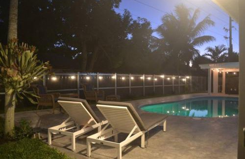 Miramar House | Spacious 4 bedrooms, 2 bathroom house with pool