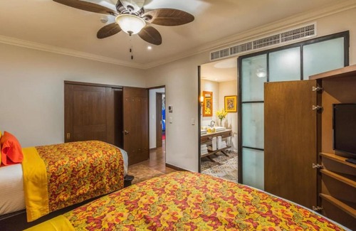 Cabo Bello Apartment | Spacious 4 BR Apt in Cabo