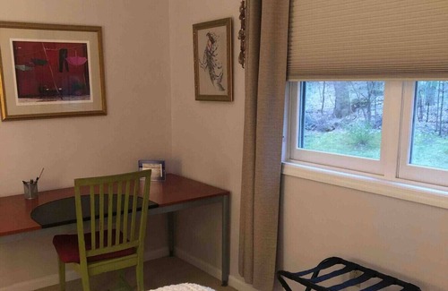 Great Barrington House | Spacious 4Bd Just a Block from Lake Mansfield!