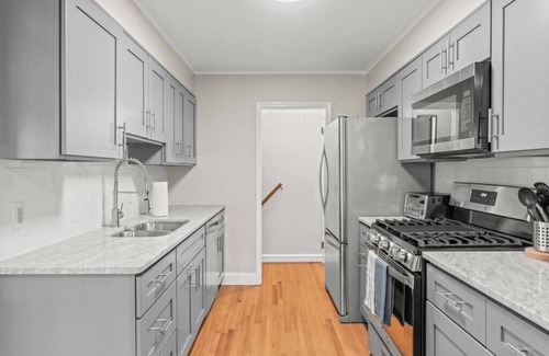 Merion Station House | Spacious 4BDR Home In Merion Hosted By StayRafa