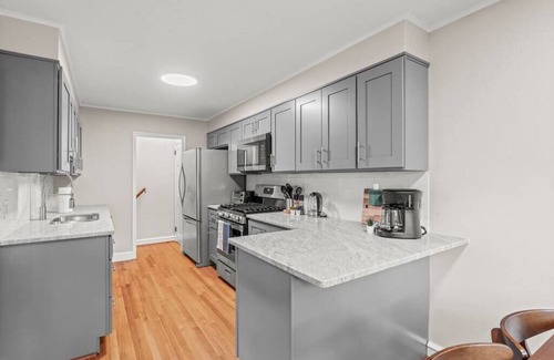 Merion Station House | Spacious 4BDR Home In Merion Hosted By StayRafa
