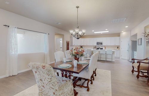 Rio Rancho House | Spacious 4BR/3BA with Amazing Views. Sleeps up to 8.