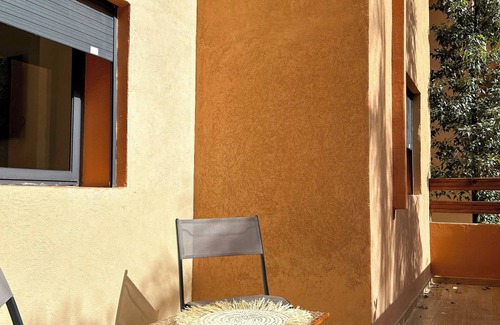 Ain Mezouar Apartment | Spacious 4BR Duplex in Marrakech with AC, Parking and Pool Access
