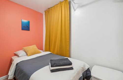 Chinatown Apartment | Spacious 4BR Stay in Lower Manhattan