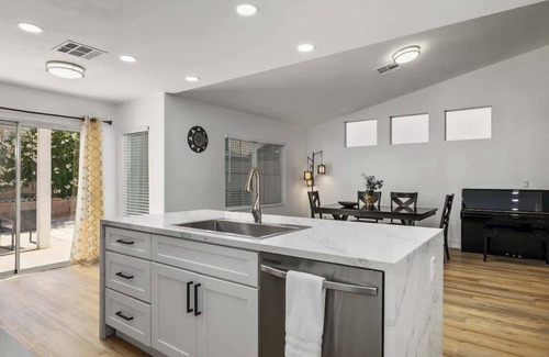 Spring Valley House | Spacious 4BR Vegas Home with Piano