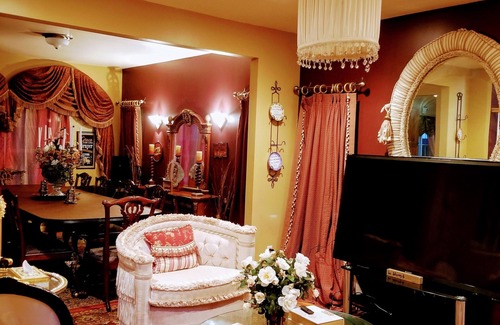Huntington Station House | Spacious 5-bedroom house with WiFi and AC in marvelous DIX HILLS