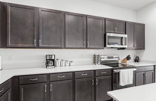 Wellington House | Spacious 5-bedroom house with AC and WiFi in marvelous Loxahatchee Groves