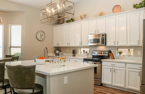 Val Vista Lakes House | Spacious 5 Bdr home,private pool, located in Val-Vista Lakes Gilbert, AZ