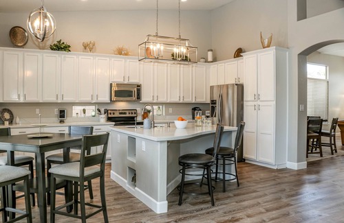 Val Vista Lakes House | Spacious 5 Bdr home,private pool, located in Val-Vista Lakes Gilbert, AZ