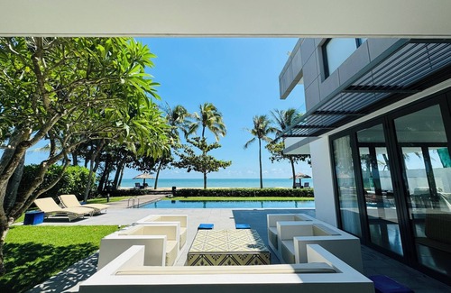 Phuoc Thuan Villa | Spacious 5-Bedrooms BEACHFRONT Villa 1000m2 in Sanctuary Ho Tram Resort VIETNAM