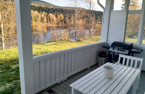 Holjes Villa | Spacious 5-bedroom villa in delightful Värmlands län with WiFi