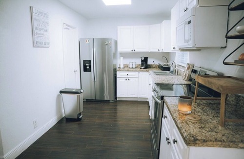 Hamptons at Boca Raton House | Spacious 5-bedroom house in West Boca Raton WiFi, AC, Deerfield Beach -11.5 Mi