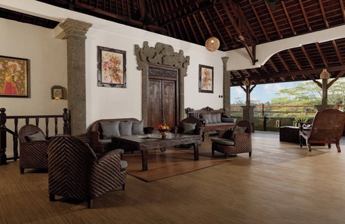 Melayang Villa | Spacious 5-Bedroom Jungle-View Villa in Ubud
