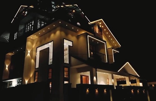 Perintalmanna Villa | Spacious 5-Bedroom Luxury Villa Full AC and Swimming Pool in Malappuram