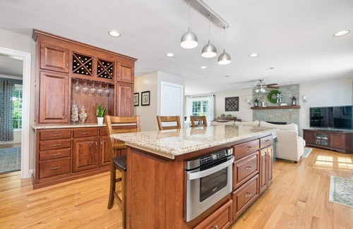 East Haddam House | Spacious 5-bedroom, 6 bath vacation home just 30 min drive to beaches and casino