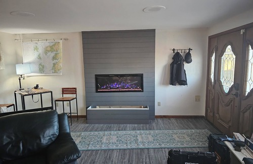 Ewell House | Spacious 5-bedroom house with WiFi, AC and private dock on charming Smith Island