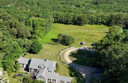 West Tisbury House | Spacious 5BR/3BA, Private Beach, Pickleball Court, Steps to a Wildlife Sanctuary
