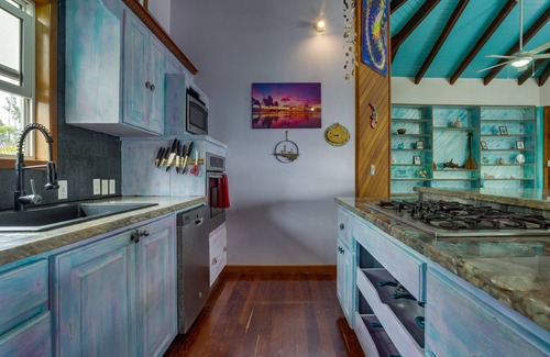 Caribbean Way Villa | Spacious 6-Bed Villa, Private Pool, on the Beach!