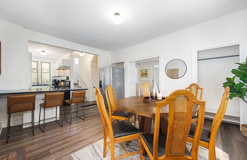 Columbus House | Spacious 6BD 1.5BA Home Near CMH, Downtown, OSU