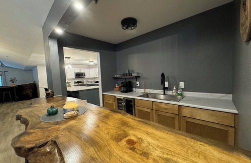 Green Lake House | Spacious 7-bedroom house in charming Green Lake near Golf Course and Downtown