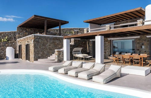Fanari Villa | Spacious 8-bedroom villa in awesome Mykonos with Private pool, WiFi, AC