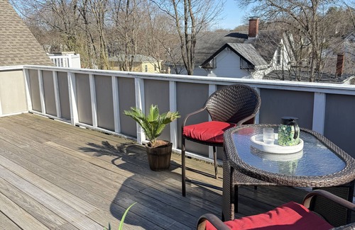 Newton Condo | Spacious and Charming 2BR condo with deck central AC/Prime location in Newton