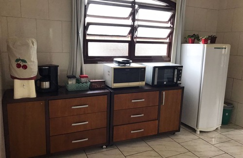 Santa Rita House | Spacious and cozy top floor house in a great location.