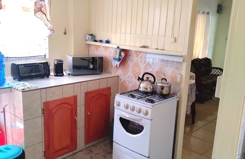 Georgetown House | Spacious and comfortable One bedroom apartment,Centrally located in Georgetown