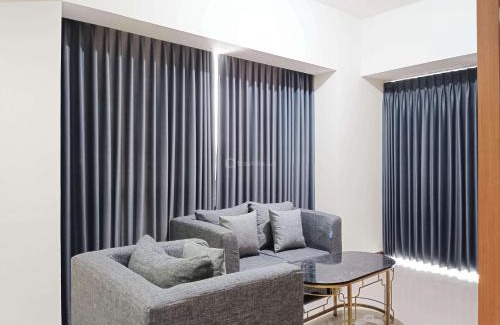 Panakkukang Apartment | Spacious and Comfortable 3BR Vida View Makassar Apartment By Travelio