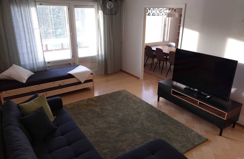 Lahti Apartment | Spacious and cozy apartment at the top of the southern street