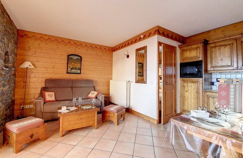 Reberty Apartment | Spacious and Cozy Apartment · Near Slopes · South-West Balcony · Pool and Wellness Access
