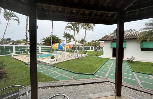 Cananeia House | Spacious and cozy residence in the resort of Cananéia/pool and large garden