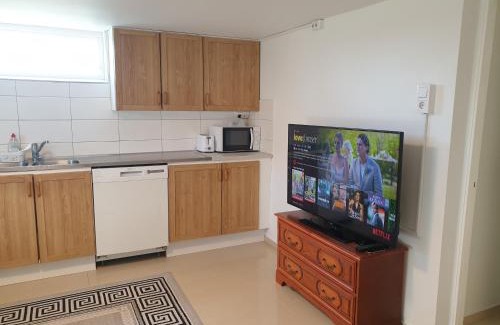 Lund House | Spacious and cozy semi-basement