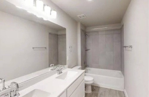 Cypress House | Spacious and elegant 5-bedroom, 3.5-bathroom home nestled in a vibrant community