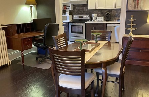 Guelph Apartment | Spacious and elegant apartment, close to downtown