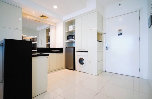 Surabaya Apartment | Spacious And Homey 2Br At The Via And The Vue Apartment