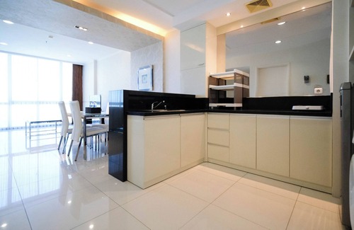 Surabaya Apartment | Spacious And Homey 2Br At The Via And The Vue Apartment