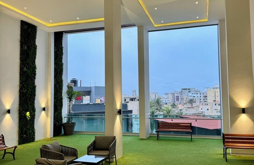 Yof Apartment | Spacious and luxurious 3-bedroom apartment in charming Virage Dakar